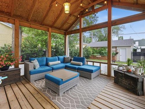 231 Wavell Ave, Winnipeg, MB - Outdoor With Deck Patio Veranda With Exterior