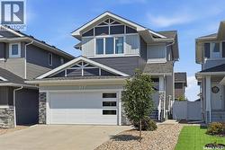 377 Germain MANOR  Saskatoon, SK S7V 0V1