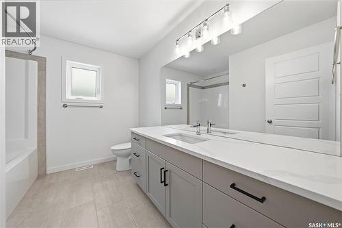 377 Germain Manor, Saskatoon, SK - Indoor Photo Showing Bathroom