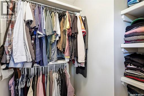217 Isabella Street E, Saskatoon, SK - Indoor With Storage