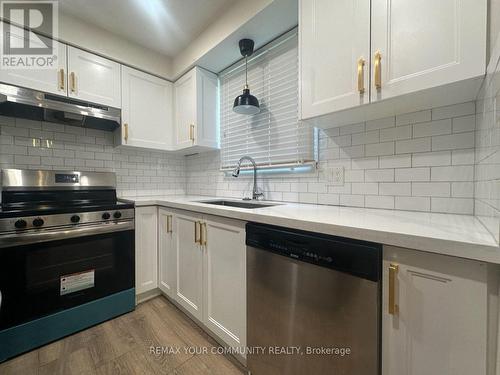 9 BUCHANAN CRESCENT , Thorold, Ontario L2V 4S2 5