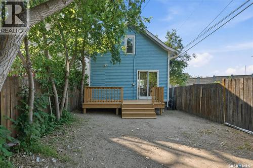 1117 Kilburn Avenue, Saskatoon, SK - Outdoor