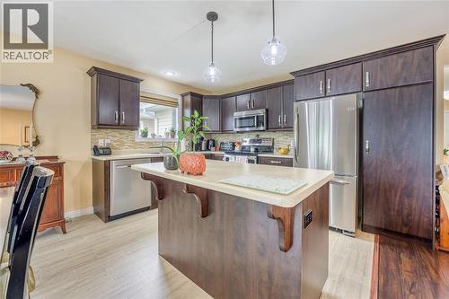 5600 Blackwell Sideroad Unit# 465, Sarnia, ON - Indoor Photo Showing Kitchen With Upgraded Kitchen