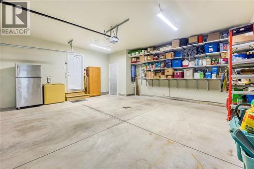 5600 Blackwell Sideroad Unit# 465, Sarnia, ON - Indoor Photo Showing Garage