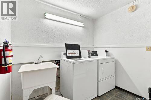 301 116 111Th Street, Saskatoon, SK - Indoor Photo Showing Laundry Room