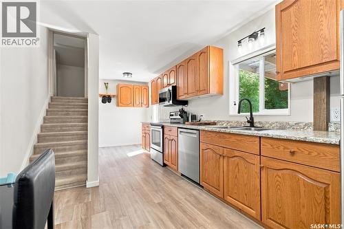 316 1St Street E, Langham, SK - Indoor Photo Showing Kitchen With Double Sink