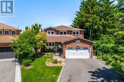 20 BURNLEY PLACE  Brampton, ON L6Z 2T9