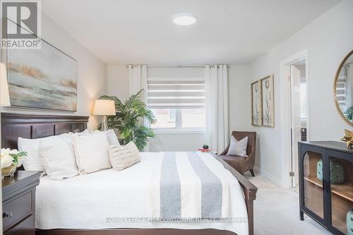 1079 Job Crescent, Milton, ON - Indoor Photo Showing Bedroom