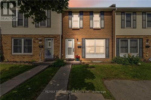 8 - 596 GREY STREET  Brantford, ON N3S 4Y1