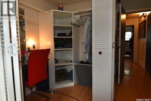 218 4A Street E, Nipawin, SK - Indoor
