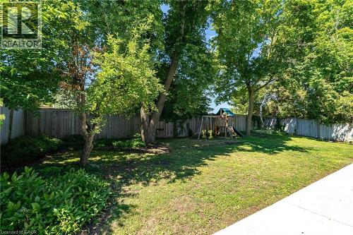 581 Glendene Crescent, Waterloo, ON - Outdoor