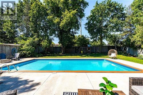 581 Glendene Crescent, Waterloo, ON - Outdoor With In Ground Pool With Backyard