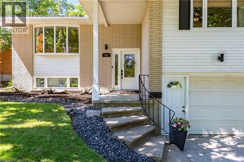 581 Glendene Crescent, Waterloo, ON - Outdoor With Exterior