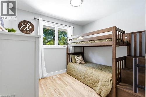581 Glendene Crescent, Waterloo, ON - Indoor Photo Showing Bedroom