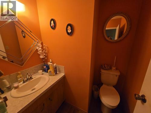 575 Harcourt Avenue, Quesnel, BC - Indoor Photo Showing Bathroom
