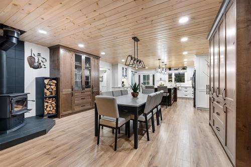 37 Mckay Loop, Alexander, MB - Indoor Photo Showing Dining Room