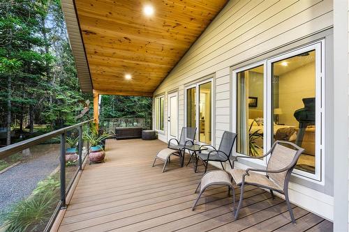 37 Mckay Loop, Alexander, MB - Outdoor With Deck Patio Veranda With Exterior