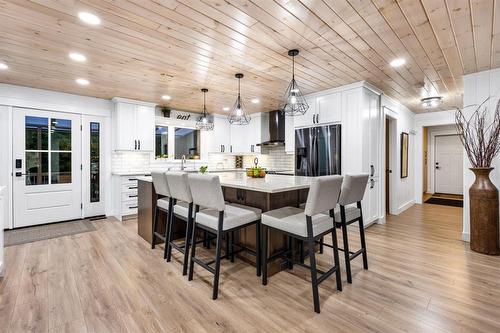 37 Mckay Loop, Alexander, MB - Indoor Photo Showing Dining Room