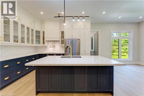 986 Highway 8, Hamilton, ON - Indoor Photo Showing Kitchen With Double Sink With Upgraded Kitchen
