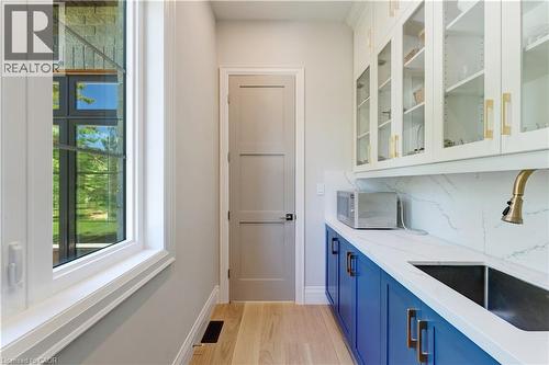 986 Highway 8, Hamilton, ON - Indoor Photo Showing Kitchen
