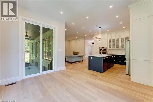 986 Highway 8, Hamilton, ON - Indoor Photo Showing Other Room