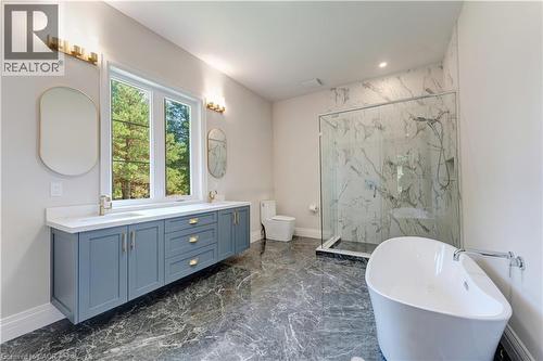 986 Highway 8, Hamilton, ON - Indoor Photo Showing Bathroom