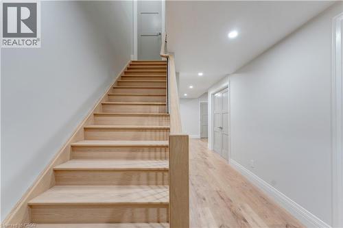 986 Highway 8, Hamilton, ON - Indoor Photo Showing Other Room
