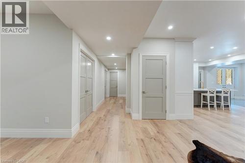 986 Highway 8, Hamilton, ON - Indoor Photo Showing Other Room