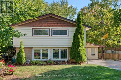 394 SUNSET BOULEVARD  Clarington (Newcastle), ON L1B 1C8