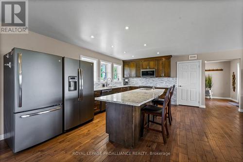 1526 County Road 2, Otonabee-South Monaghan, ON - Indoor Photo Showing Kitchen With Upgraded Kitchen