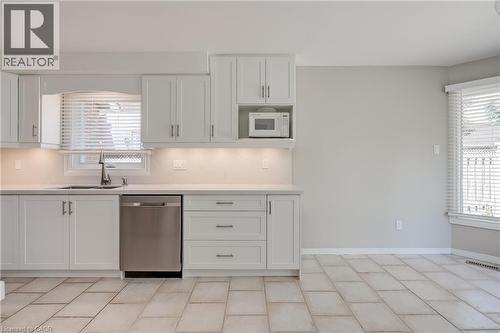 265 Mississaga Street, Oakville, ON - Indoor Photo Showing Kitchen