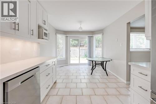 265 Mississaga Street, Oakville, ON - Indoor Photo Showing Kitchen