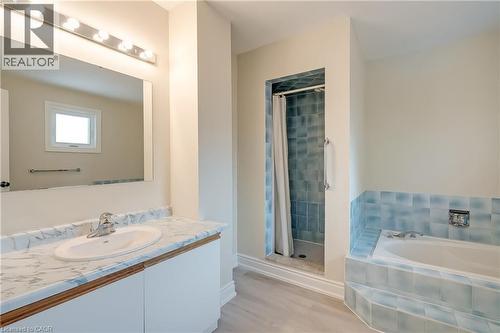 265 Mississaga Street, Oakville, ON - Indoor Photo Showing Bathroom