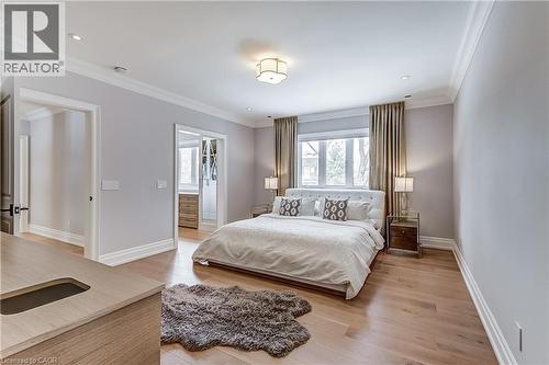 1569 Wembury Road, Mississauga, ON - Indoor Photo Showing Bedroom