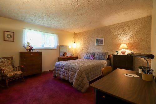 106024 7E Road E, Komarno, MB - Indoor Photo Showing Bedroom
