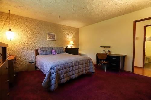 106024 7E Road E, Komarno, MB - Indoor Photo Showing Bedroom