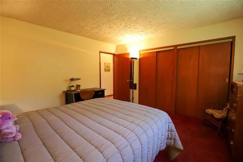 106024 7E Road E, Komarno, MB - Indoor Photo Showing Bedroom