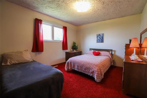 106024 7E Road E, Komarno, MB - Indoor Photo Showing Bedroom