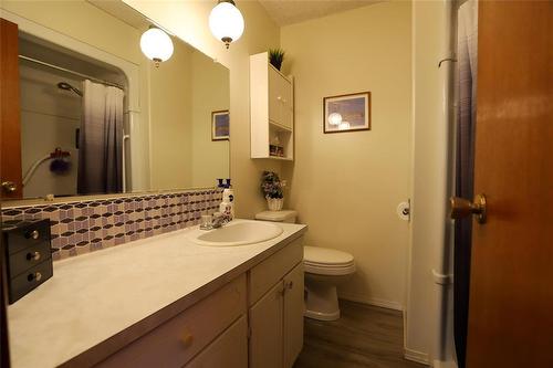 106024 7E Road E, Komarno, MB - Indoor Photo Showing Bathroom