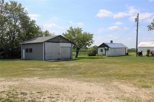 106024 7E Road E, Komarno, MB - Outdoor