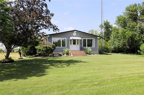 106024 7E Road E, Komarno, MB - Outdoor