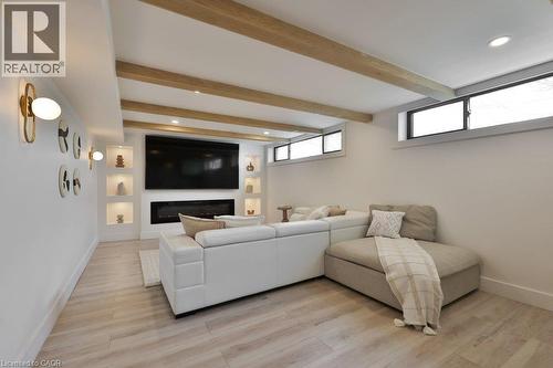 75 Rangoon Road, Toronto, ON - Indoor Photo Showing Other Room
