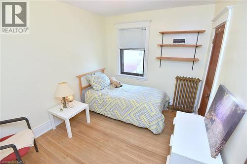 1 Barclay Street, Hamilton, ON - Indoor Photo Showing Bedroom