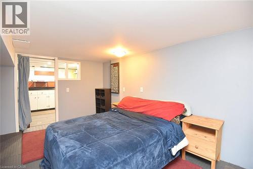 1 Barclay Street, Hamilton, ON - Indoor Photo Showing Bedroom