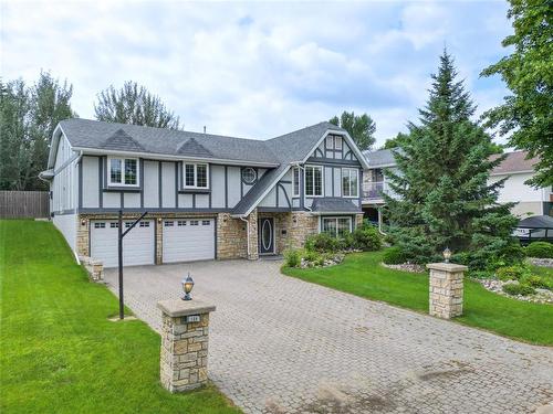 138 Lynx Crescent, Brandon, MB - Outdoor With Facade