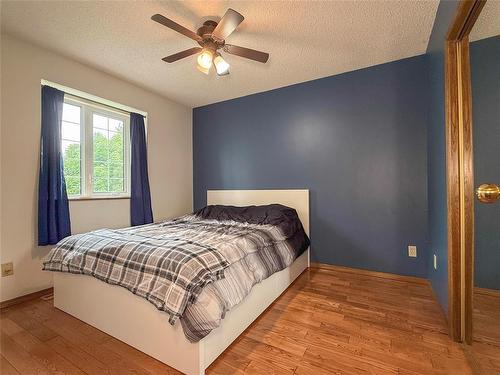 138 Lynx Crescent, Brandon, MB - Indoor Photo Showing Bedroom