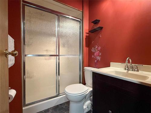 138 Lynx Crescent, Brandon, MB - Indoor Photo Showing Bathroom
