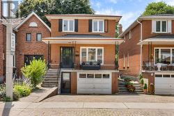 49 WOODVILLE AVENUE  Toronto, ON M4K 2J5