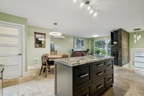 Kitchen - 491 Rue De Versailles, Saint-Jean-Sur-Richelieu, QC - Indoor Photo Showing Other Room