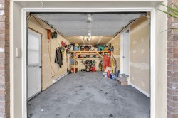 Garage - 